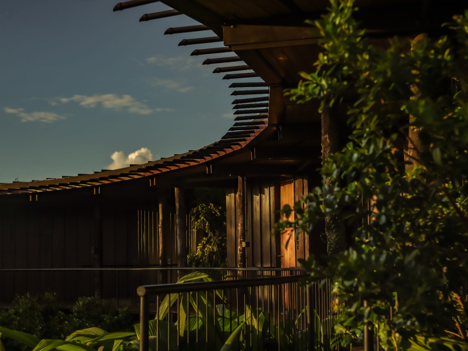 Golden hour at the Round House